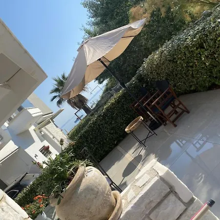 Theodora In Front Of The Sea Case de vacanță *