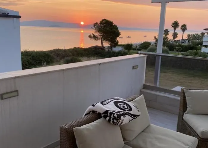 Дом отдыха Theodora In Front Of The Sea